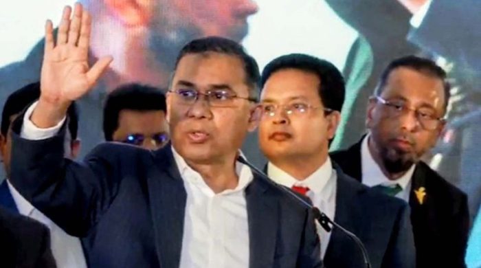 আমাকে বিদায় দিতে কেউ এয়ারপোর্টে যাবেন না : তারেক রহমান