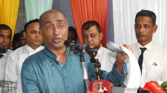 হাসিনার নিজেকে নিরাপরাধ প্রমাণের পথ বিচারের মুখোমুখি হওয়া: আইনমন্ত্রী
