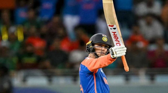 অভিষেকের তাণ্ডব, ৯১ বলে ২৩৩