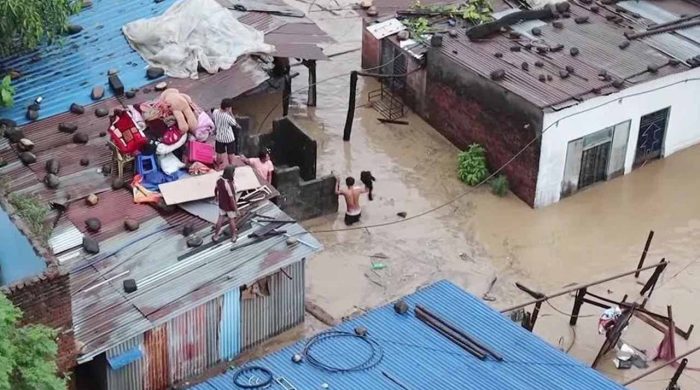 বন্যা ও ভূমিধসে ভারতে ৫৬, নেপালে ১৪ জনের মৃত্যু